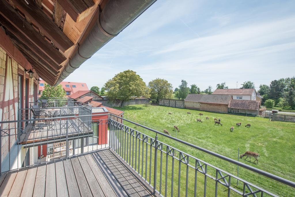 Landhotel Und Gasthof Hirsch Huettenreute Hoßkirch Esterno foto